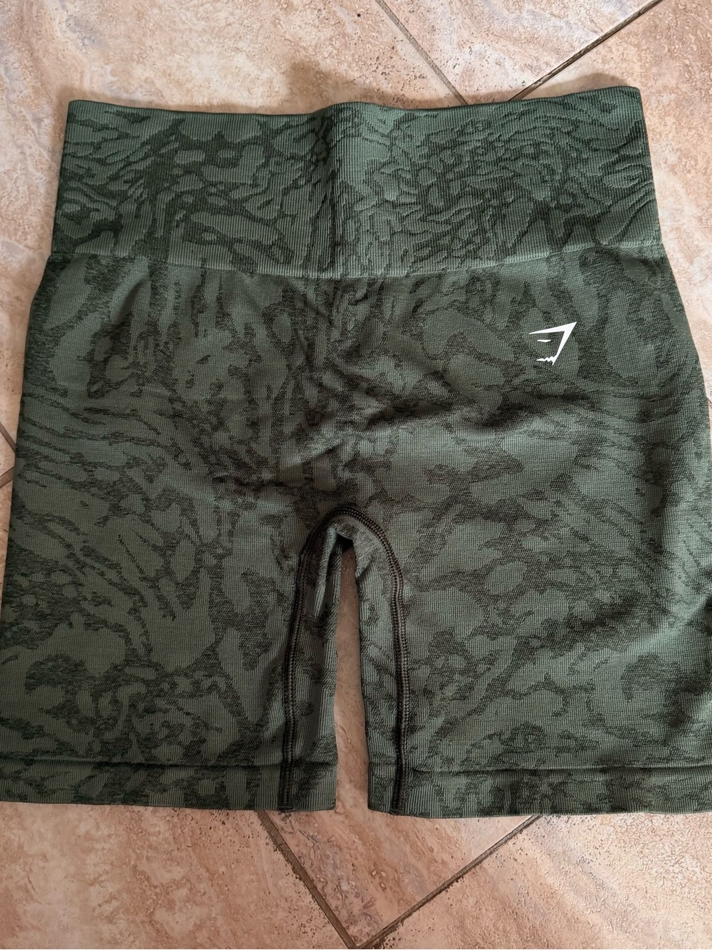 Gymshark Olive Green Seamless High-Waist Workout Shorts - Picture 1 of 2